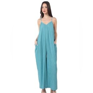 Sleeveless Pleated Wide Leg Jumpsuit w/ Pockets, never worn NWOT